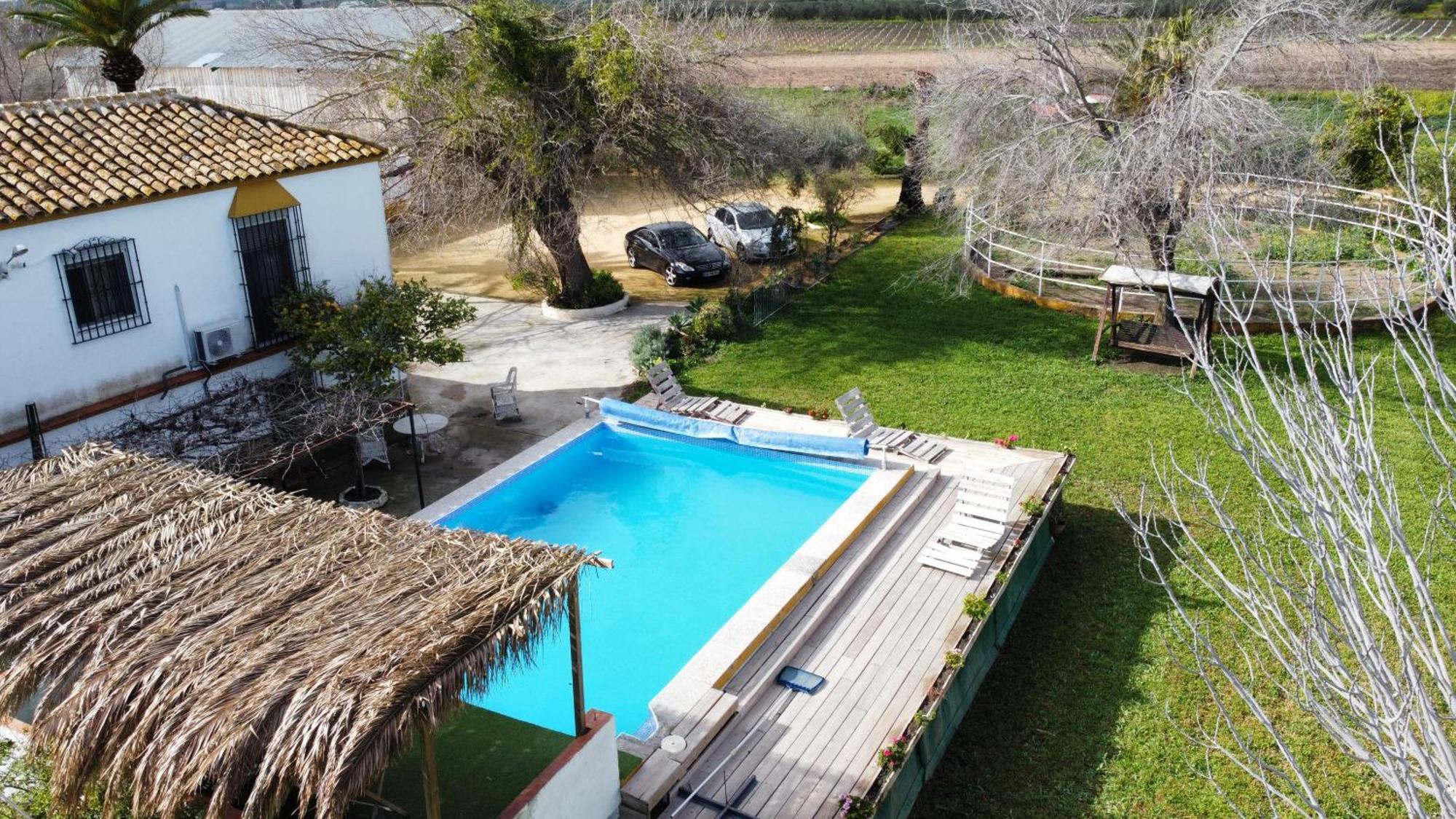 הוילה Alcalá de Guadaira Rancho Jardines De Marchenilla מראה חיצוני תמונה